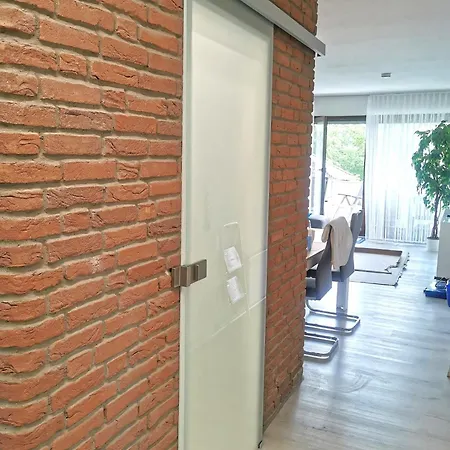 024 In Tossens شقة *